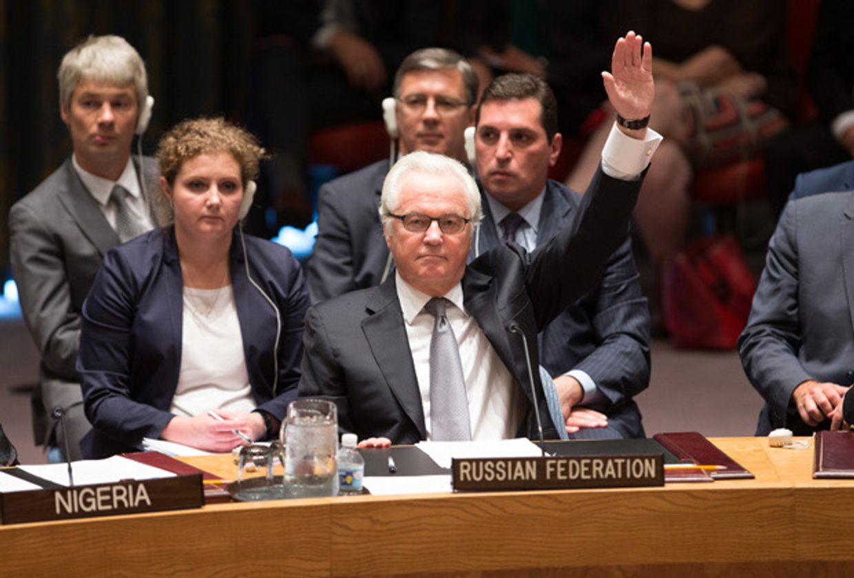 Вето России рукой Виталия Чуркина 29 июля 2015 года во время голосования в Совете Безопасности ООН по проекту резолюции о создании трибунала по гибели рейса МН17
