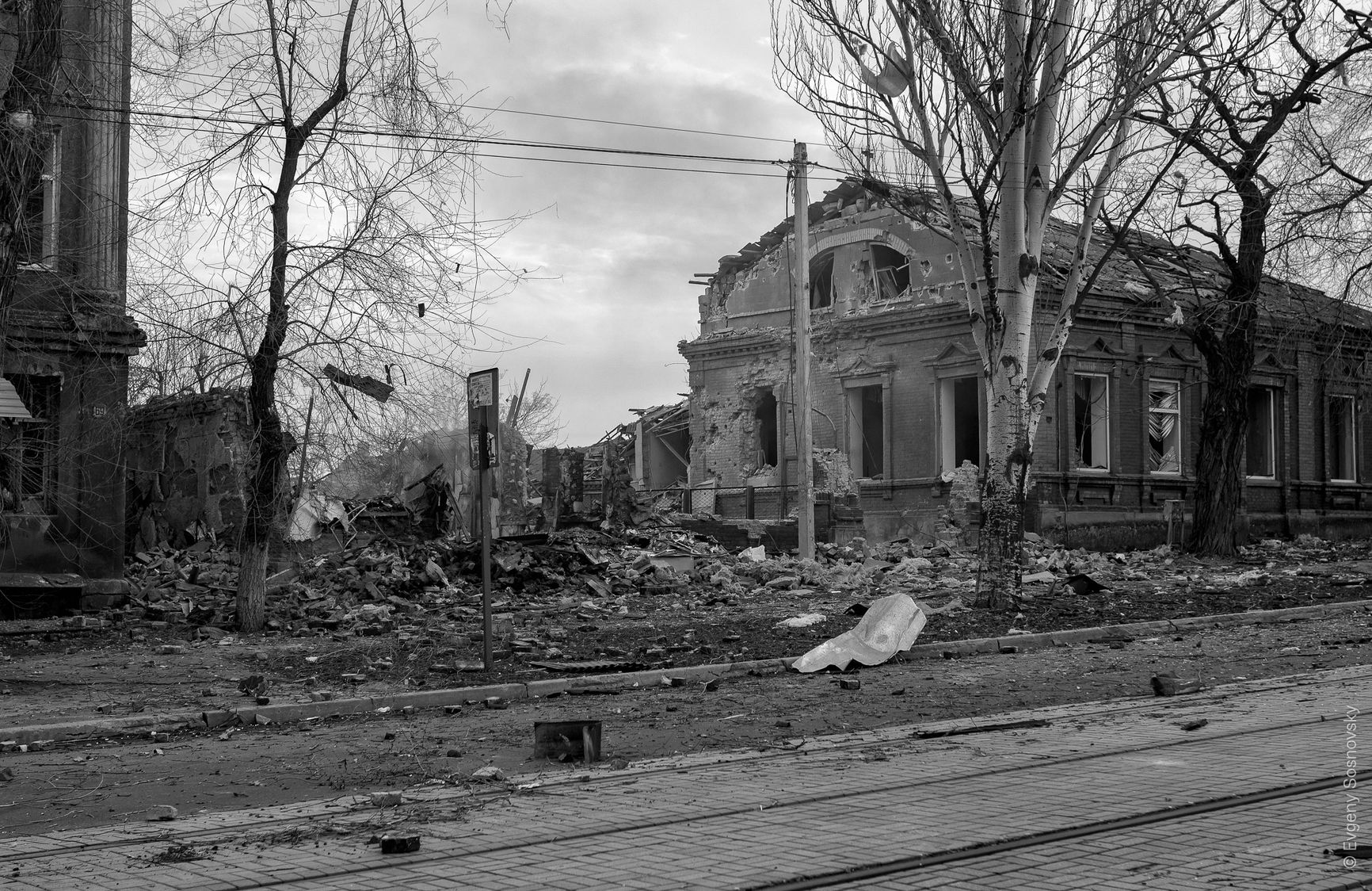 Разрушенный Мариуполь