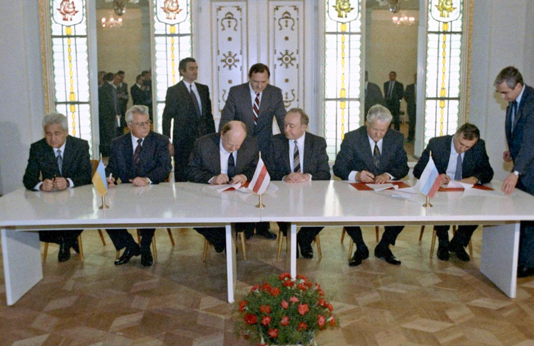 Подписание Беловежских соглашений, 8 декабря 1991 года