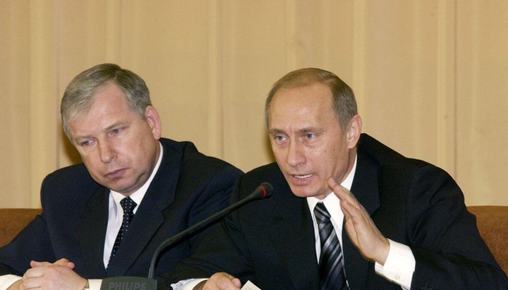 Victor Cherkesov and Vladimir Putin