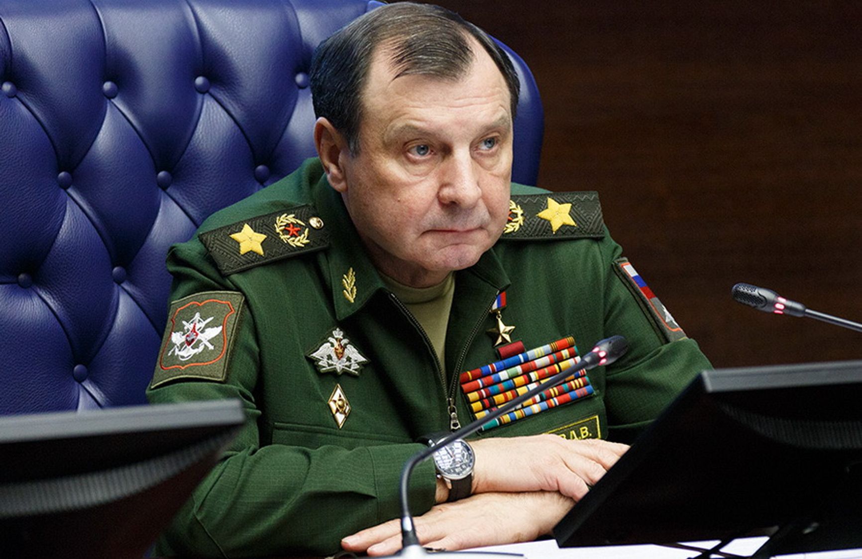 Заместитель министра обороны РФ, Герой России генерал армии Дмитрий Булгаков