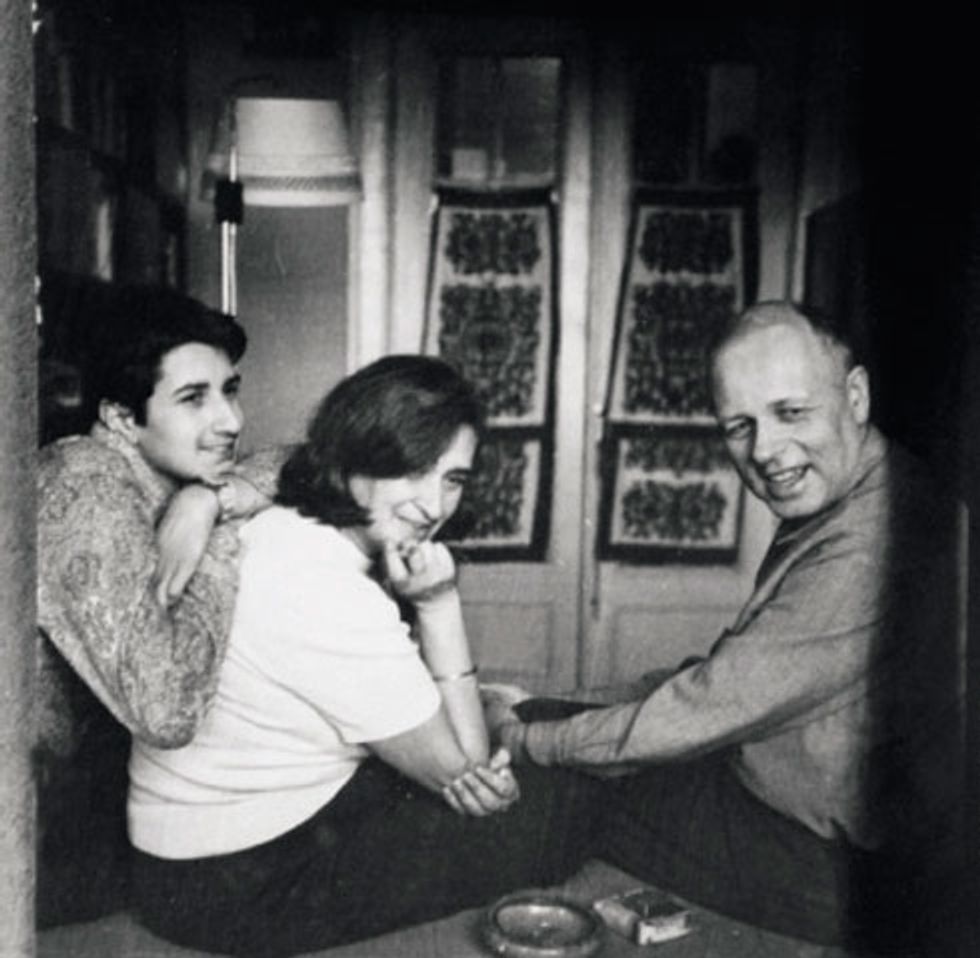 Андрей Сахаров и Елена Боннэр с сыном Алексеем, 1972 год