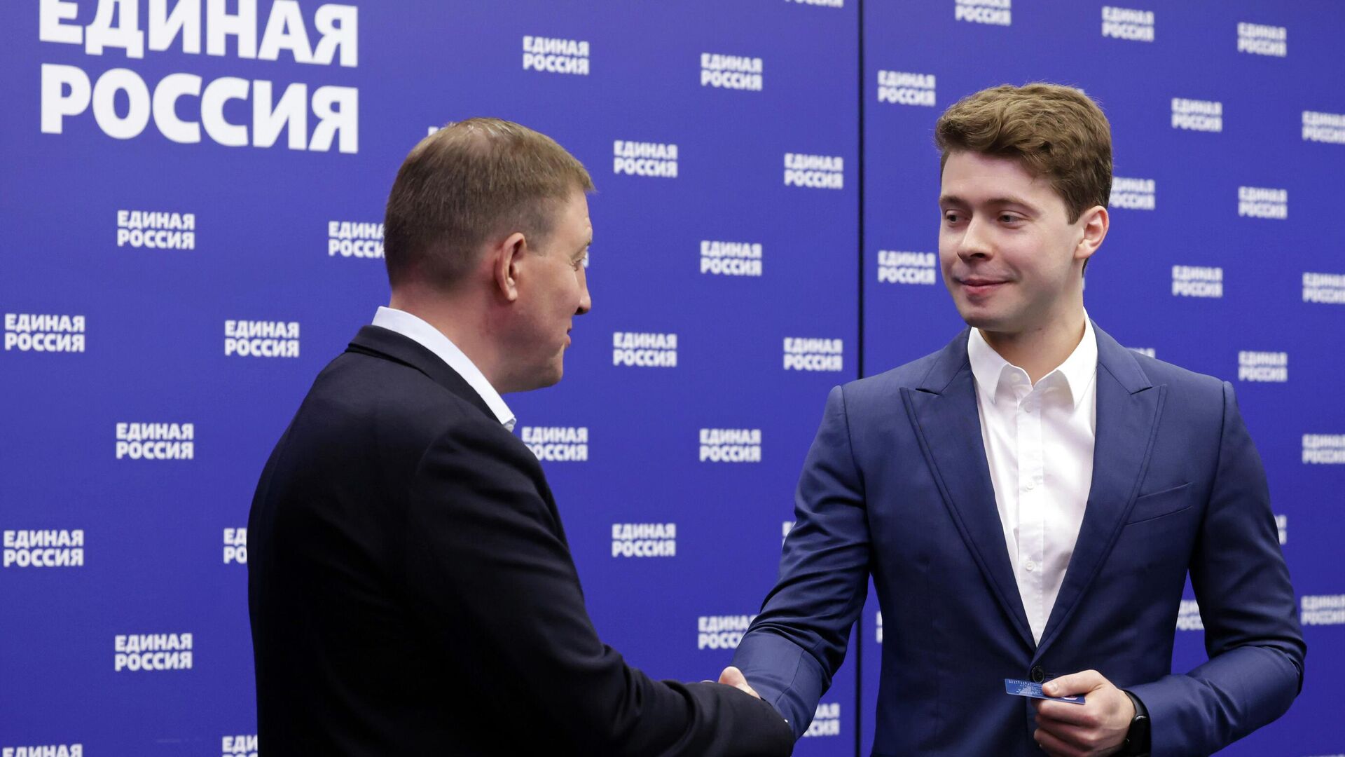 «Проект»: Сын Медведева пытался строить бизнес-карьеру рейдерскими методами